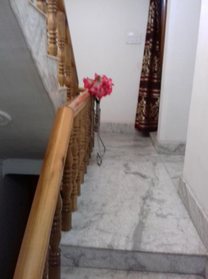 My Guest House Srinagar  Ngoại thất bức ảnh